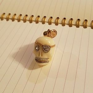 Juicy Limited Edition 2010 Skull pirate charm